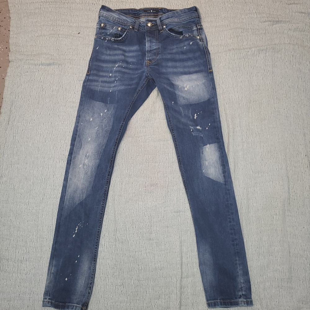 7th HVN Distressed Jeans, 30x33
